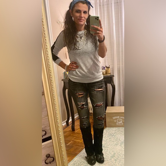 Meet your Posher, MJ - Picture 8 of 12